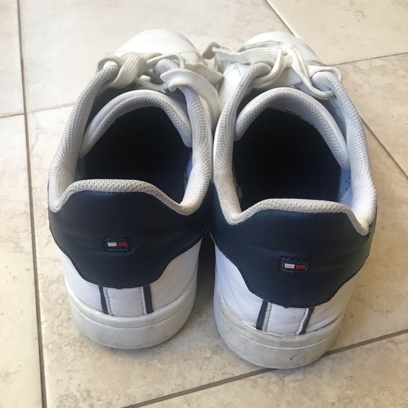 Tommy Hilfiger Men's White Leather Shoe - Picture 4 of 6